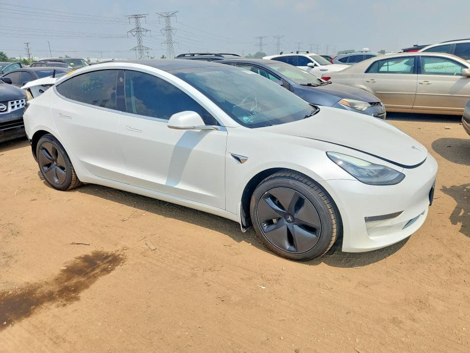 2019 TESLA MODEL 3 4