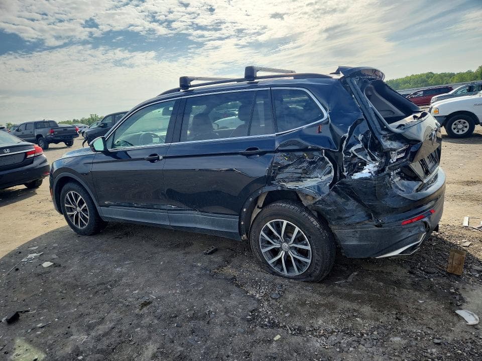 2019 VOLKSWAGEN TIGUAN SE 2