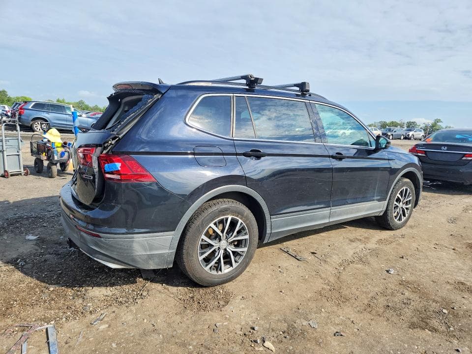 2019 VOLKSWAGEN TIGUAN SE 3