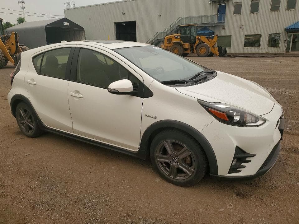 2018 TOYOTA PRIUS C ONE ONE 4