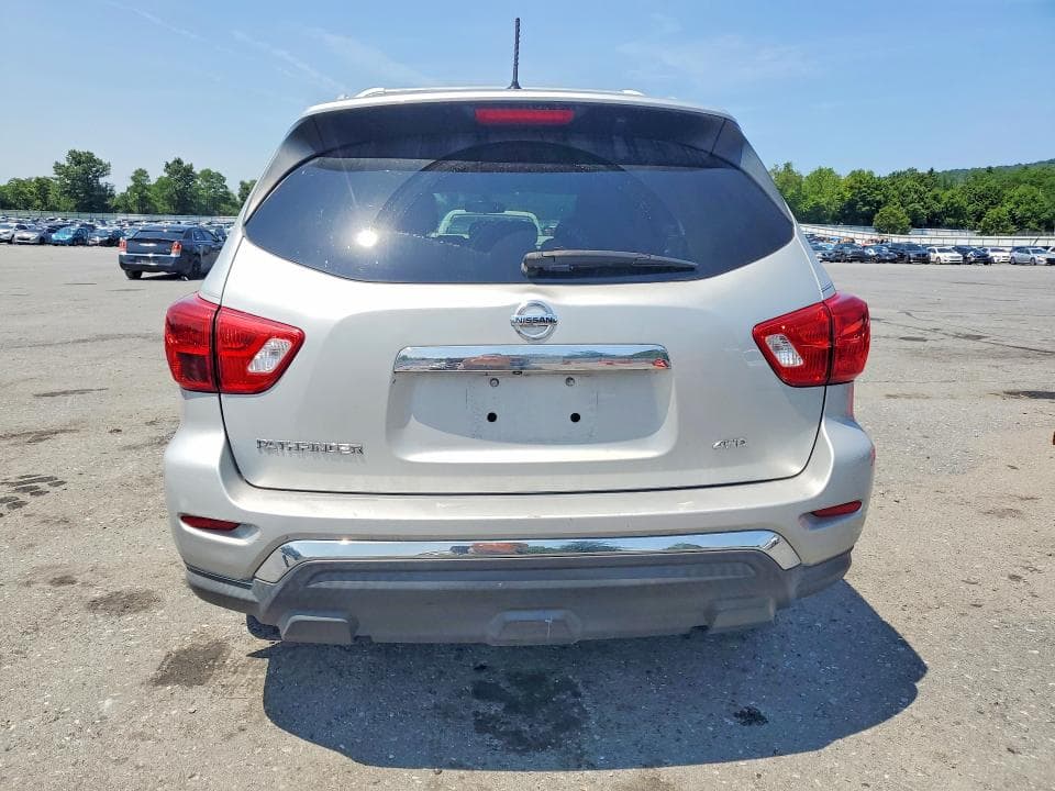 2017 NISSAN PATHFINDER S 6