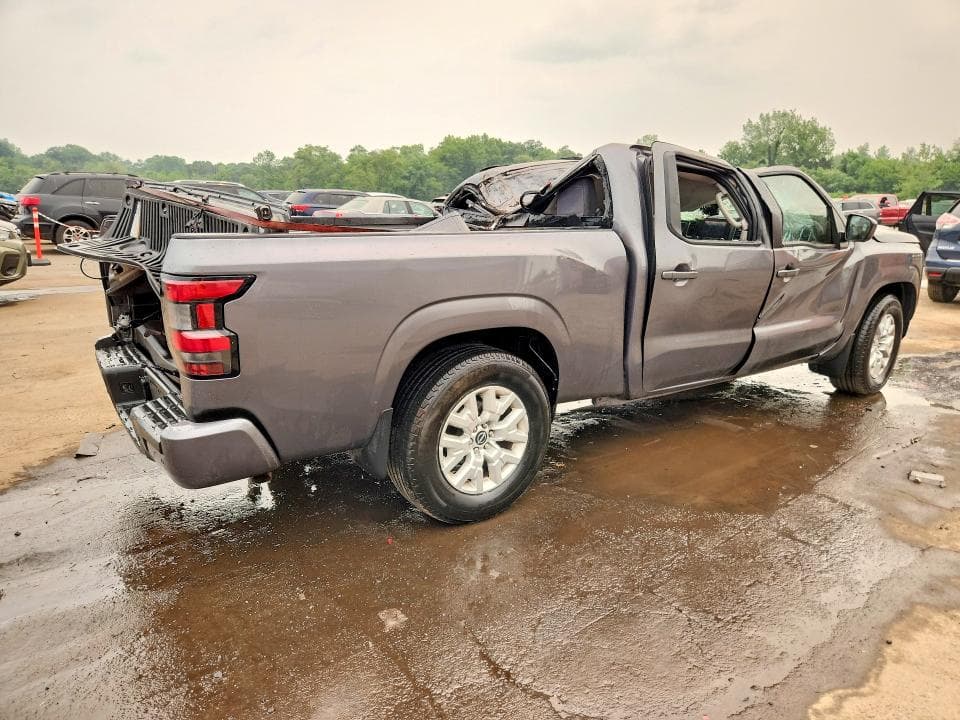 2024 NISSAN FRONTIER SV 3