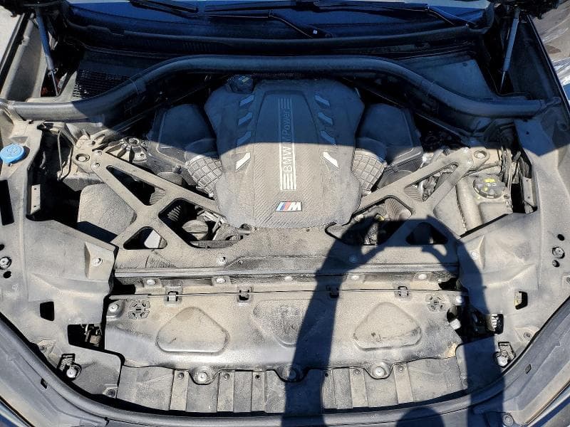 2022 BMW X5 M 12
