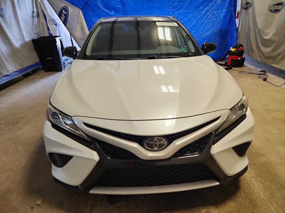 2020 TOYOTA CAMRY XSE 5