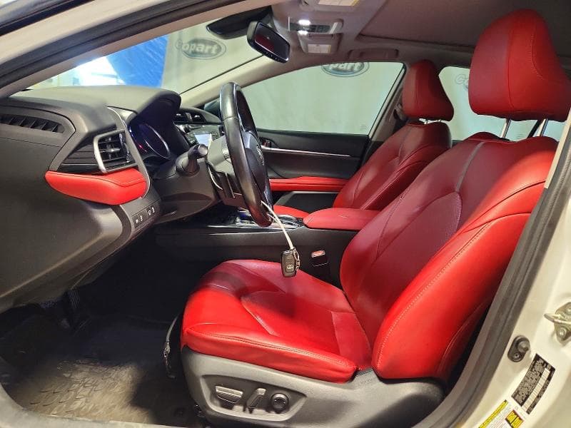 2020 TOYOTA CAMRY XSE 7