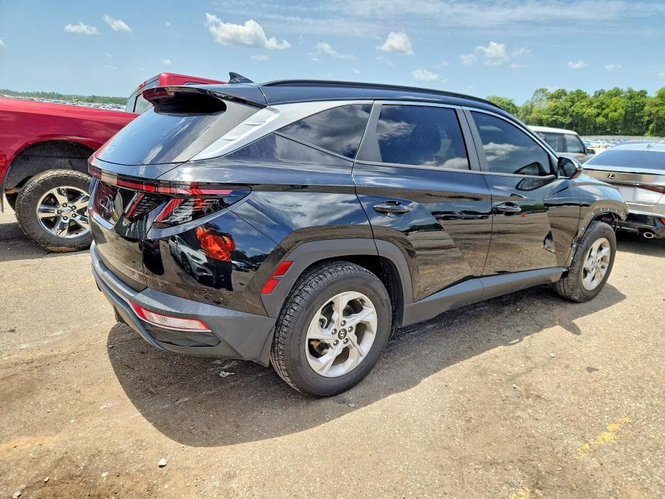 2022 HYUNDAI TUCSON SEL 3