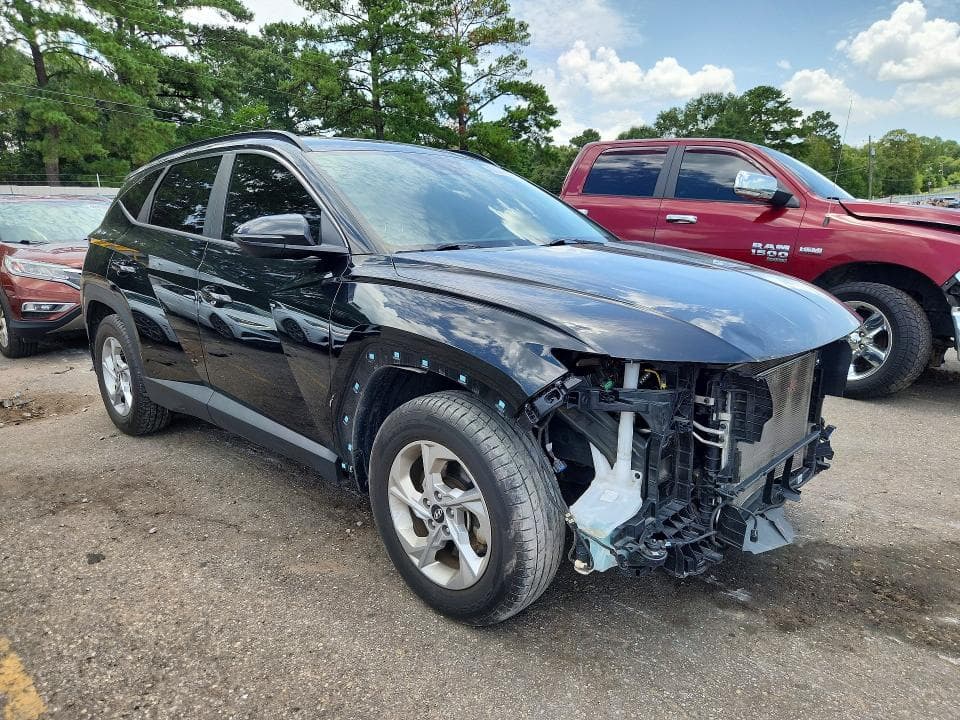 2022 HYUNDAI TUCSON SEL 4