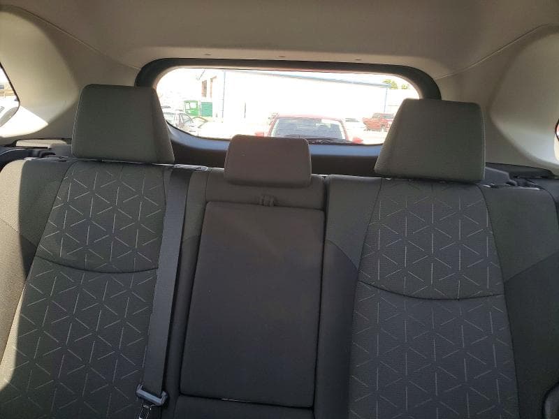 2021 TOYOTA RAV4 XLE 10