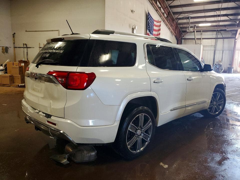 2017 GMC ACADIA DENALI 3