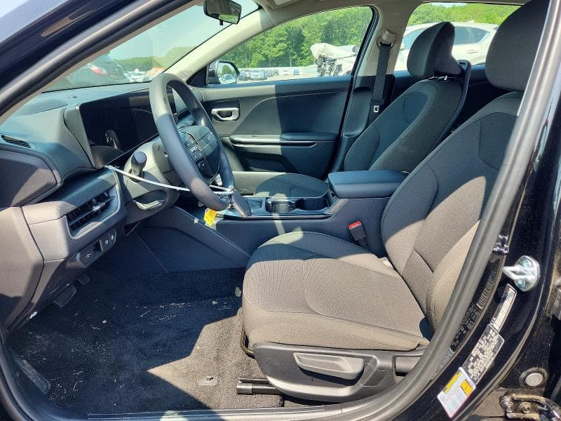 2026 KIA K4 LXS 7