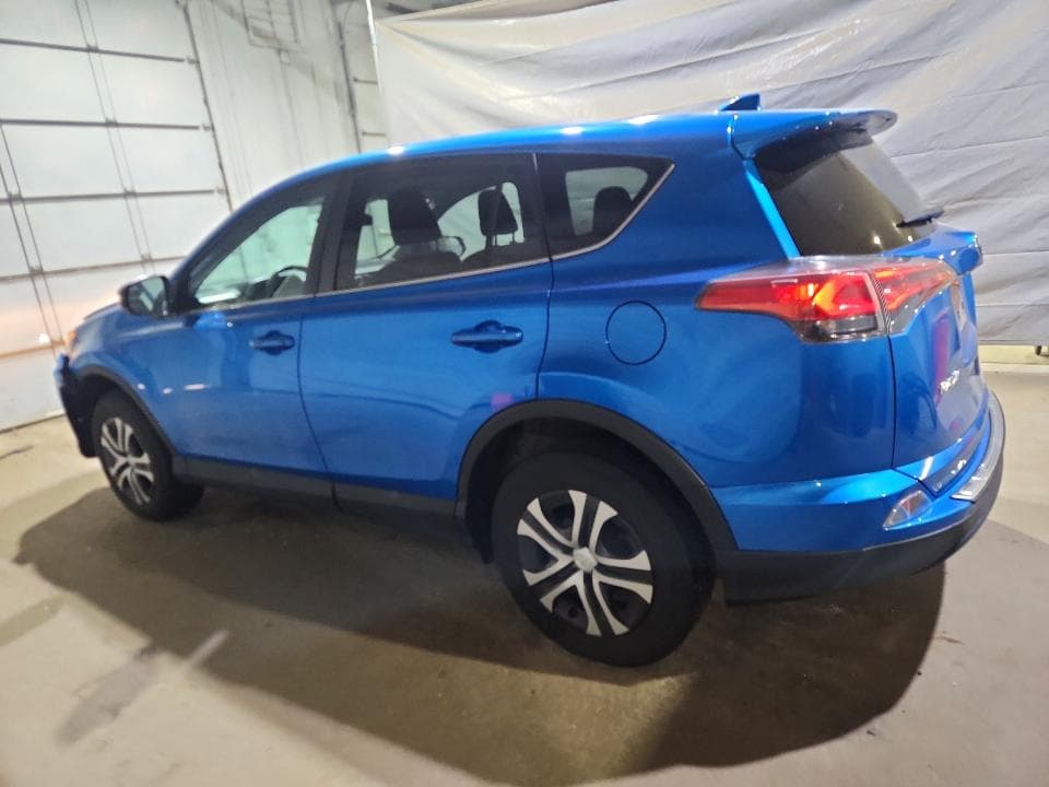 2018 TOYOTA RAV4 LE 2