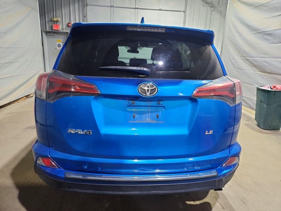 2018 TOYOTA RAV4 LE 6
