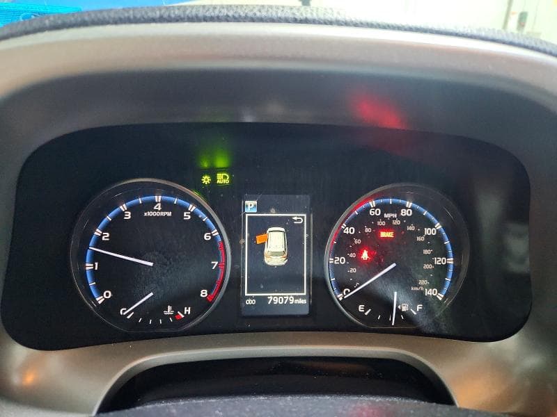 2018 TOYOTA RAV4 LE 9