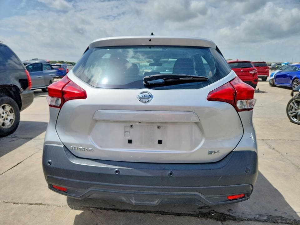 2020 NISSAN KICKS SV 6