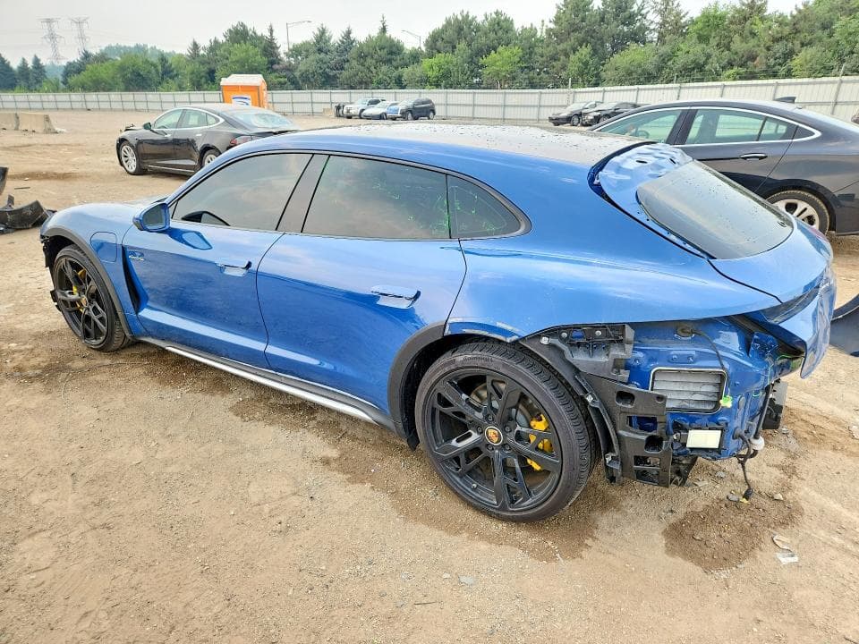 2024 PORSCHE TAYCAN CROSS TURISMO 4 2