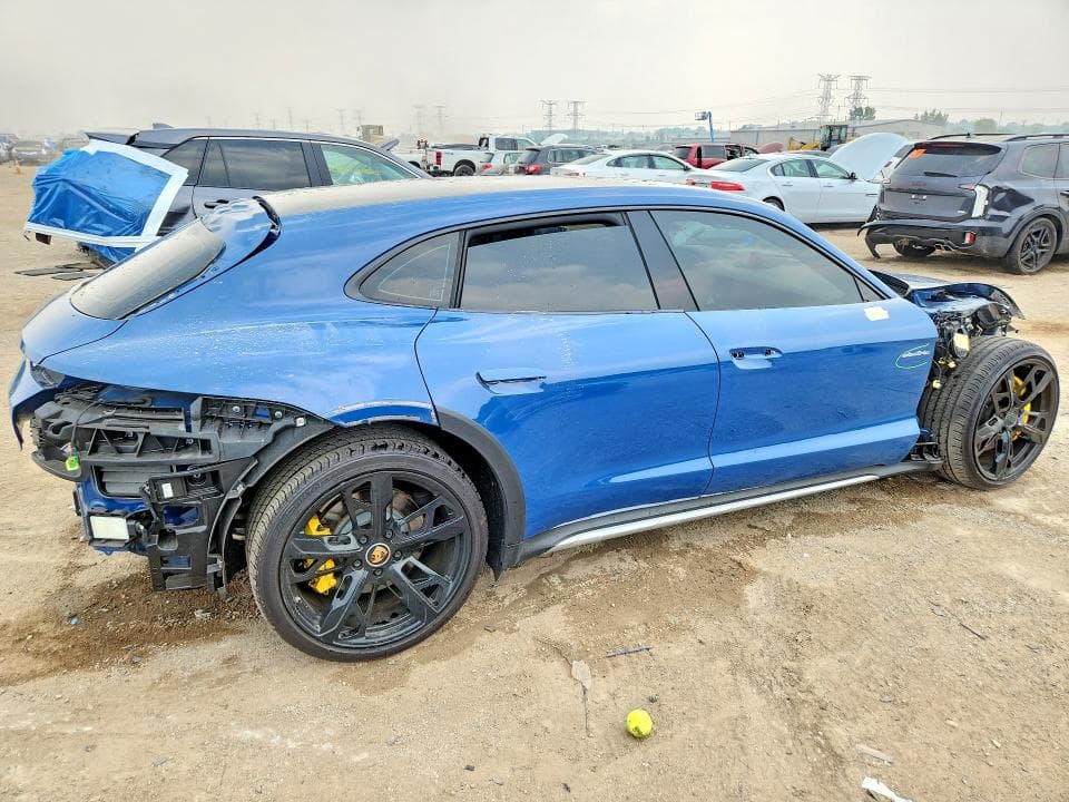2024 PORSCHE TAYCAN CROSS TURISMO 4 3