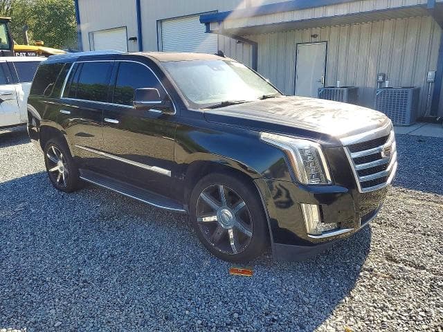 2017 CADILLAC ESCALADE LUXURY 4