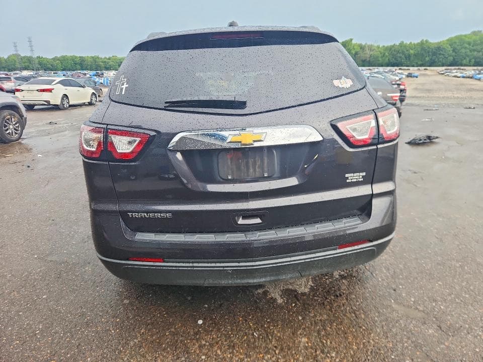 2017 CHEVROLET TRAVERSE LS 6