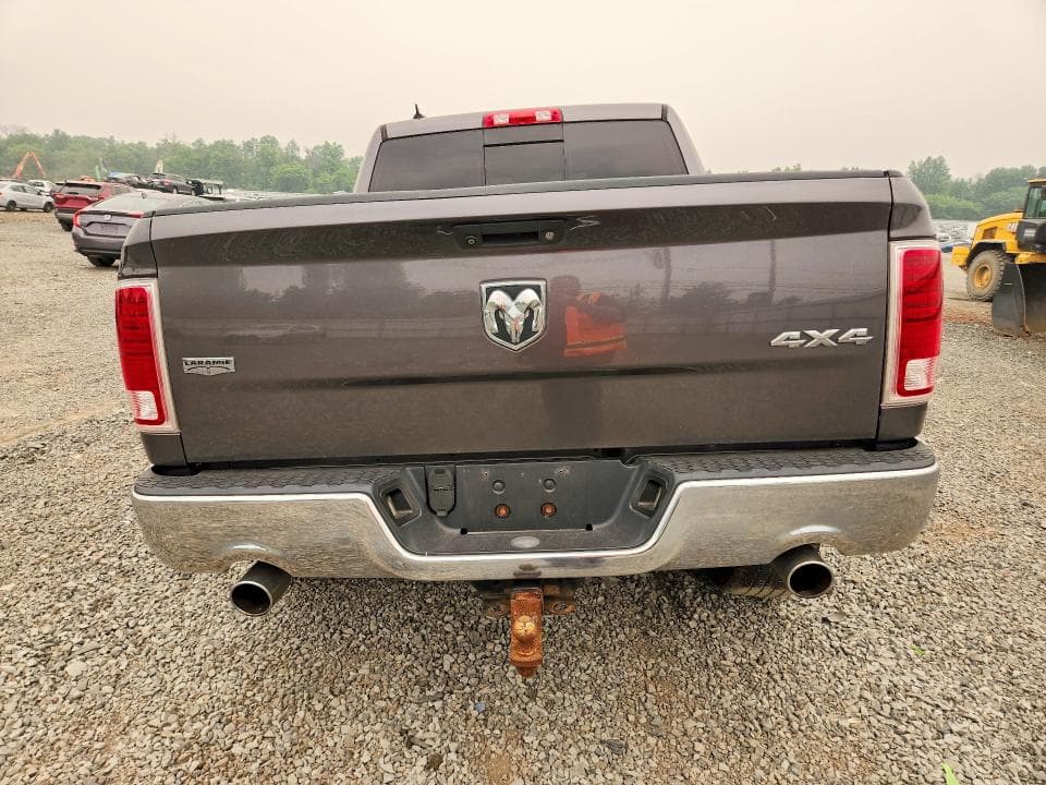 2016 RAM 1500 LARAMIE 6