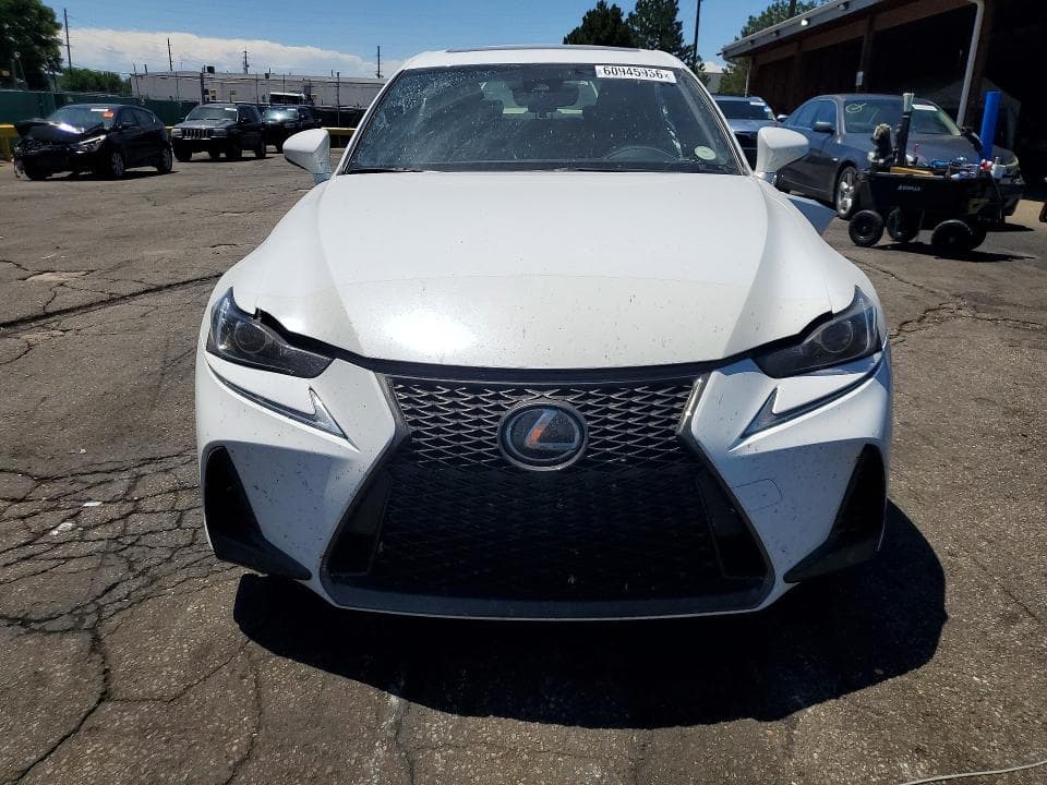 2017 LEXUS IS 300 5