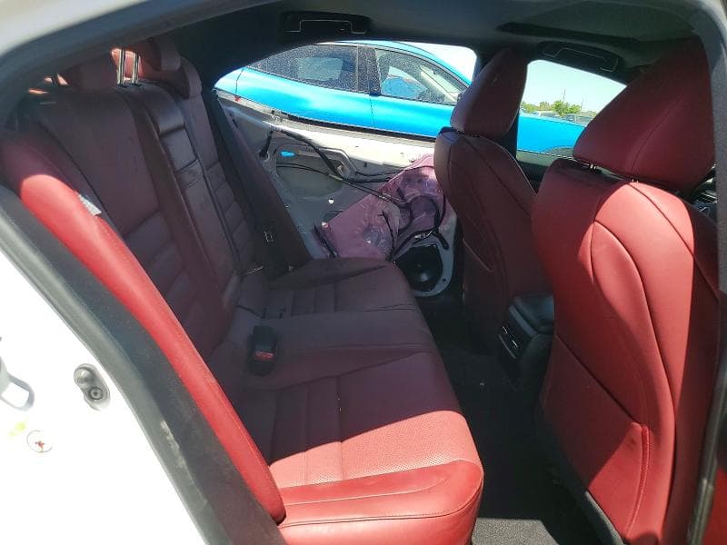 2017 LEXUS IS 300 10