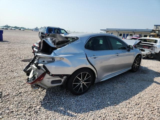 2023 TOYOTA CAMRY SE SE 3