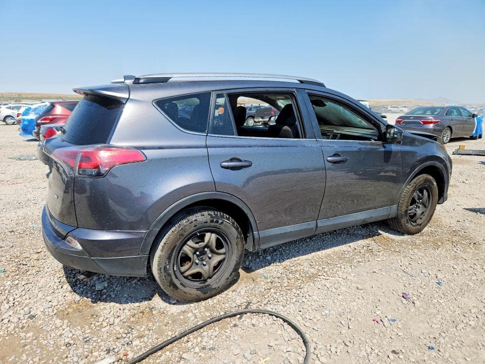 2017 TOYOTA RAV4 LE 3