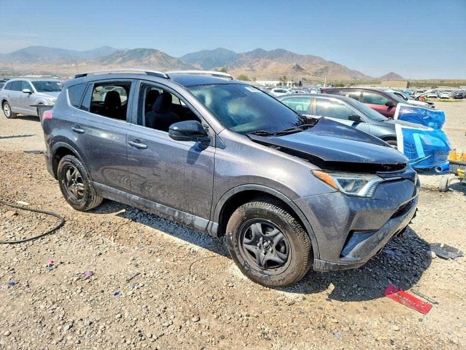 2017 TOYOTA RAV4 LE 4