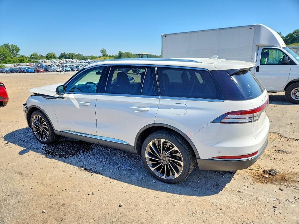2020 LINCOLN AVIATOR RESERVE 2
