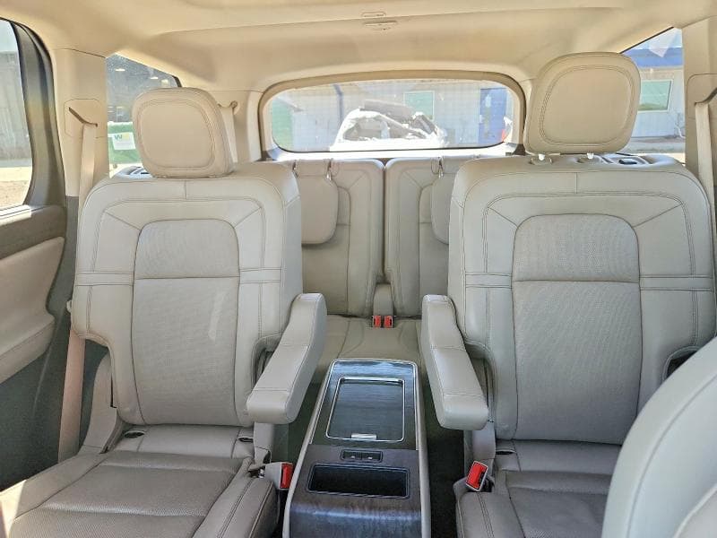 2020 LINCOLN AVIATOR RESERVE 10