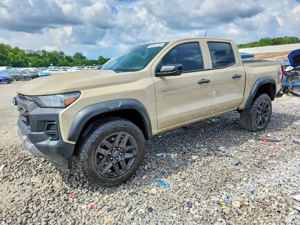 2024 CHEVROLET COLORADO TRAIL BOSS - 1