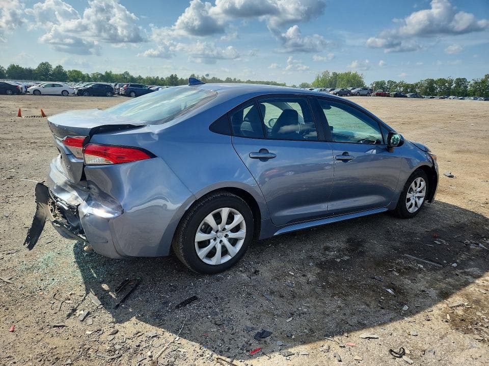 2022 TOYOTA COROLLA LE 3