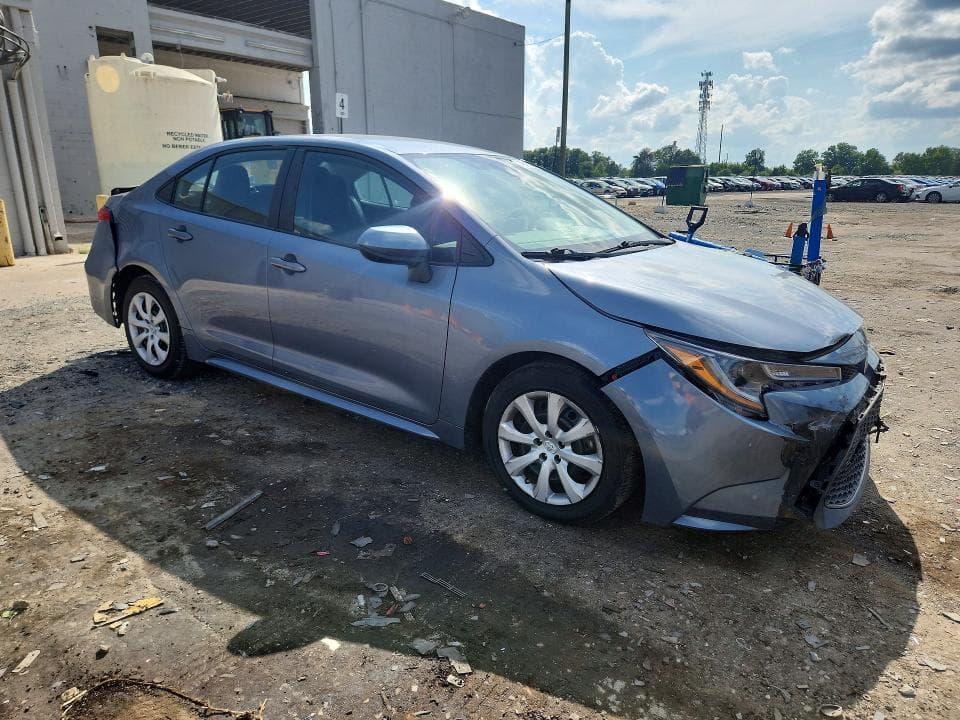 2022 TOYOTA COROLLA LE 4