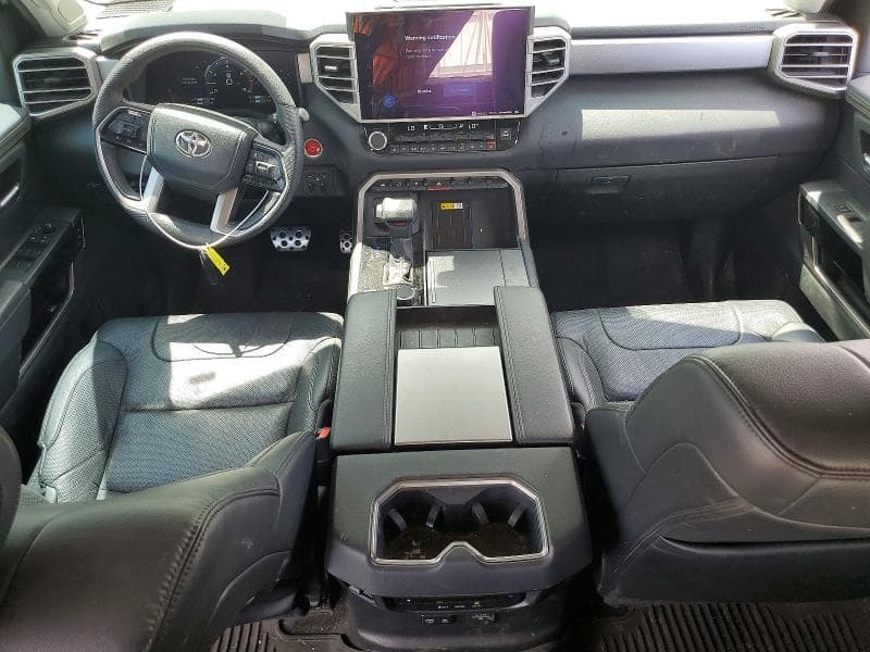 2023 TOYOTA SEQUOIA LIMITED 8