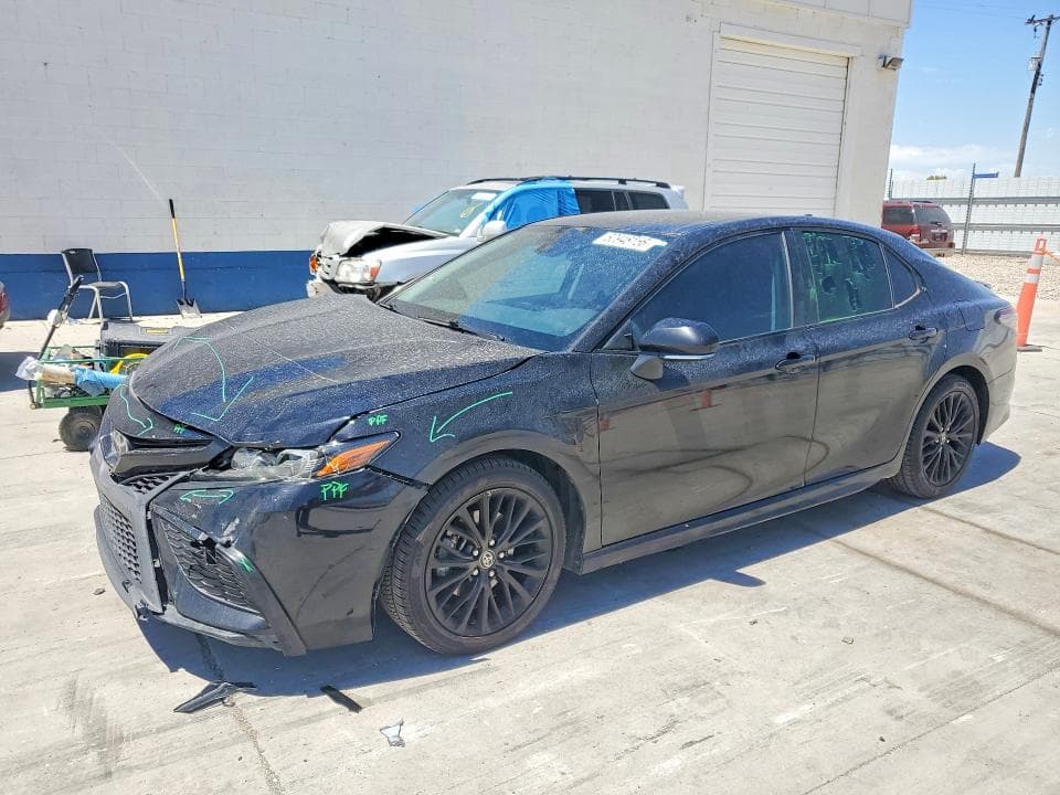 2022 TOYOTA CAMRY SE NIGHTSHADE - 1
