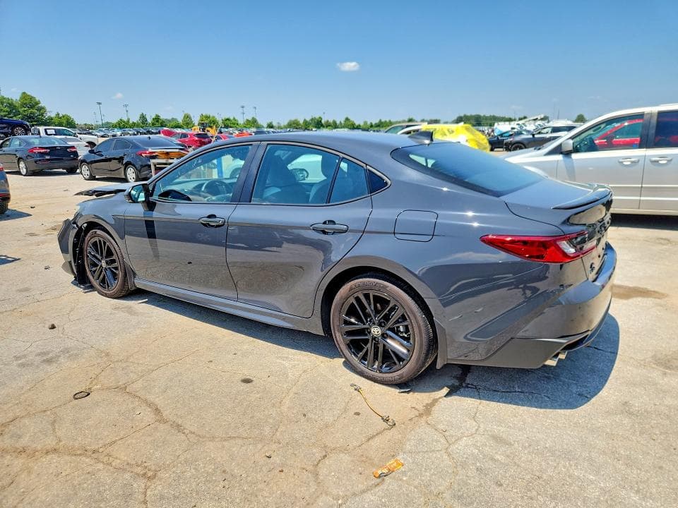 2025 TOYOTA CAMRY SE 2