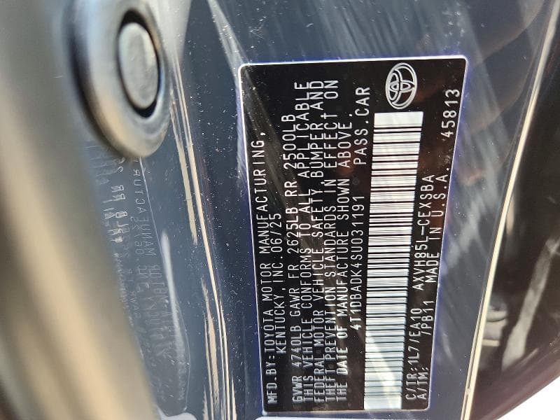2025 TOYOTA CAMRY SE 12