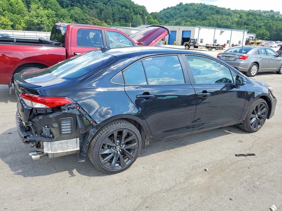 2026 TOYOTA COROLLA SE 3