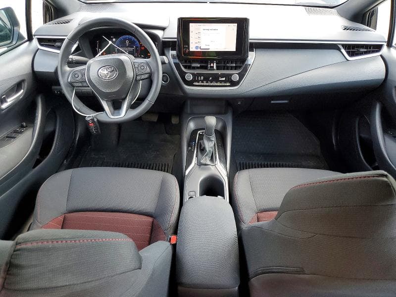 2026 TOYOTA COROLLA SE 8