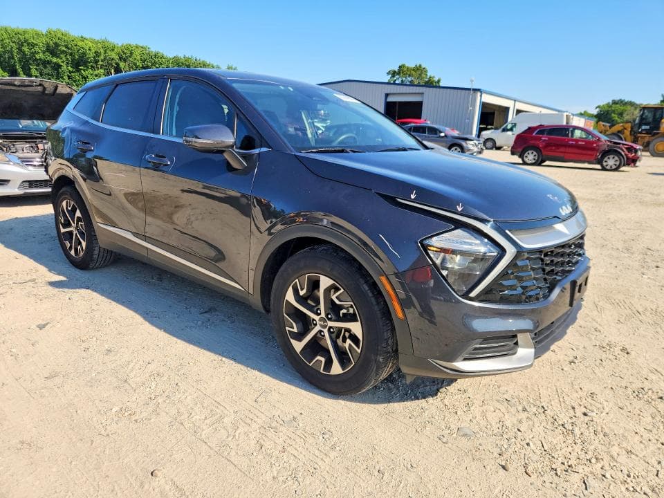 2023 KIA SPORTAGE EX 4