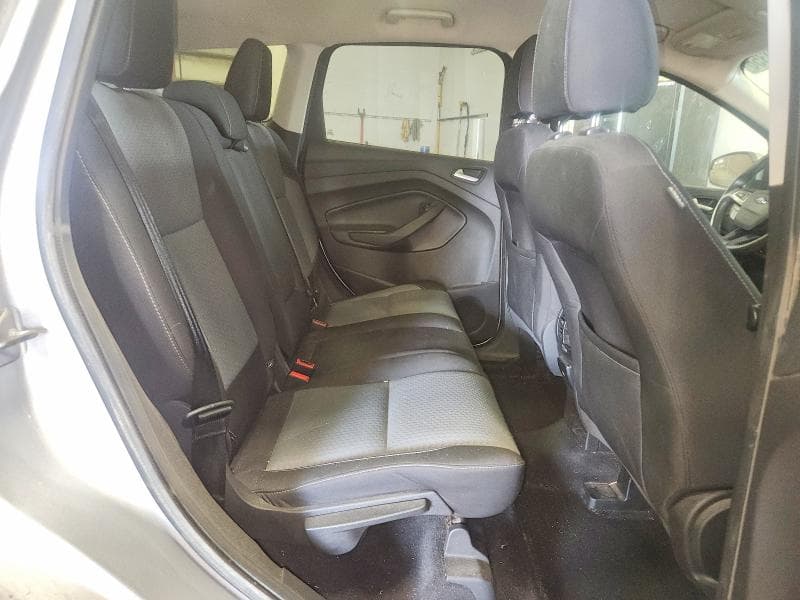 2017 FORD ESCAPE SE 11