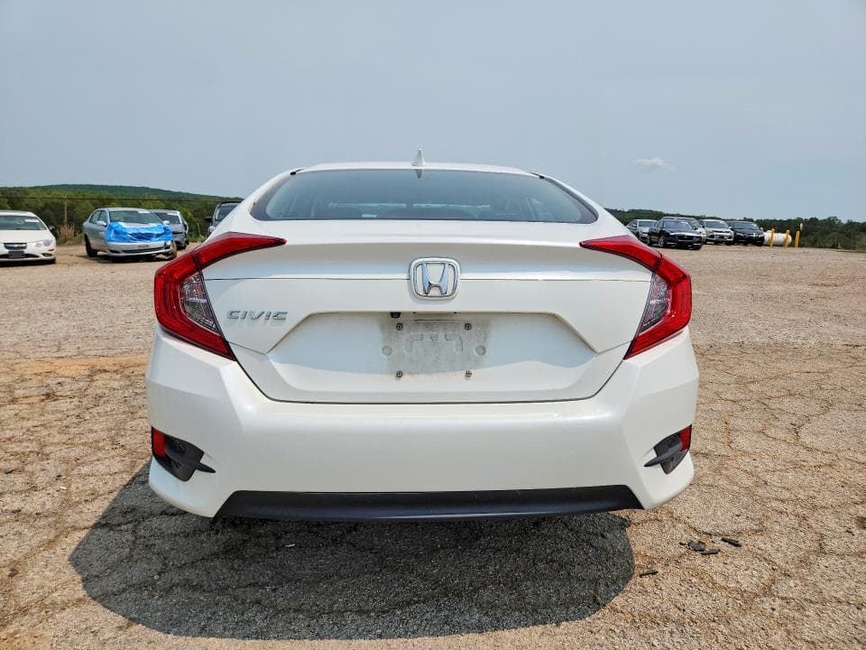 2018 HONDA CIVIC EX 6