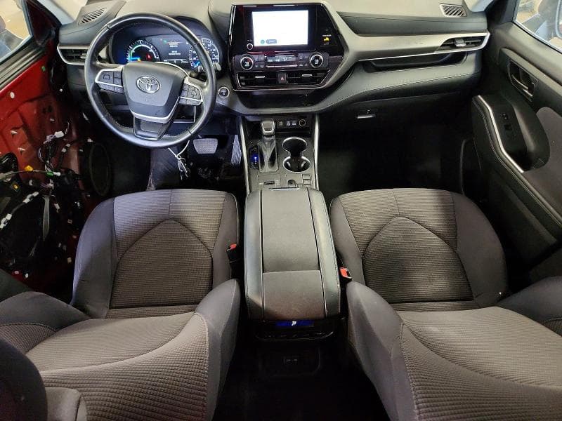 2023 TOYOTA HIGHLANDER HYBRID LE 8