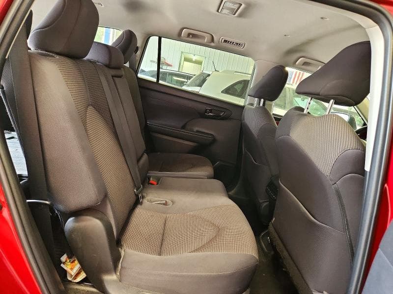 2023 TOYOTA HIGHLANDER HYBRID LE 10