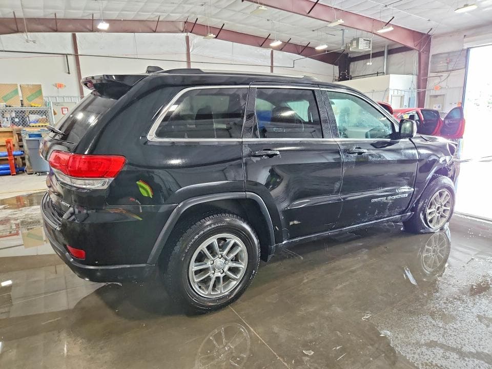 2018 JEEP GRAND CHEROKEE LAREDO 3