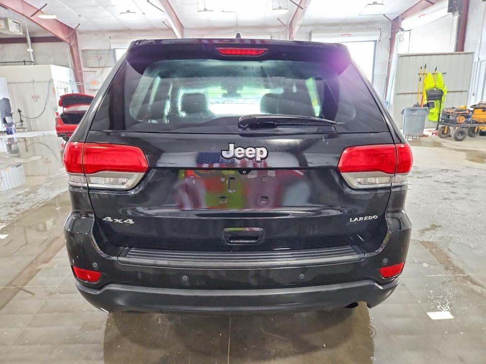 2018 JEEP GRAND CHEROKEE LAREDO 6