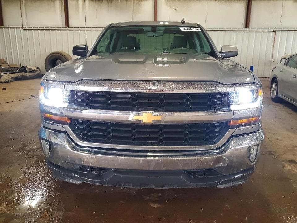 2017 CHEVROLET SILVERADO K1500 LT K1500 LT 5