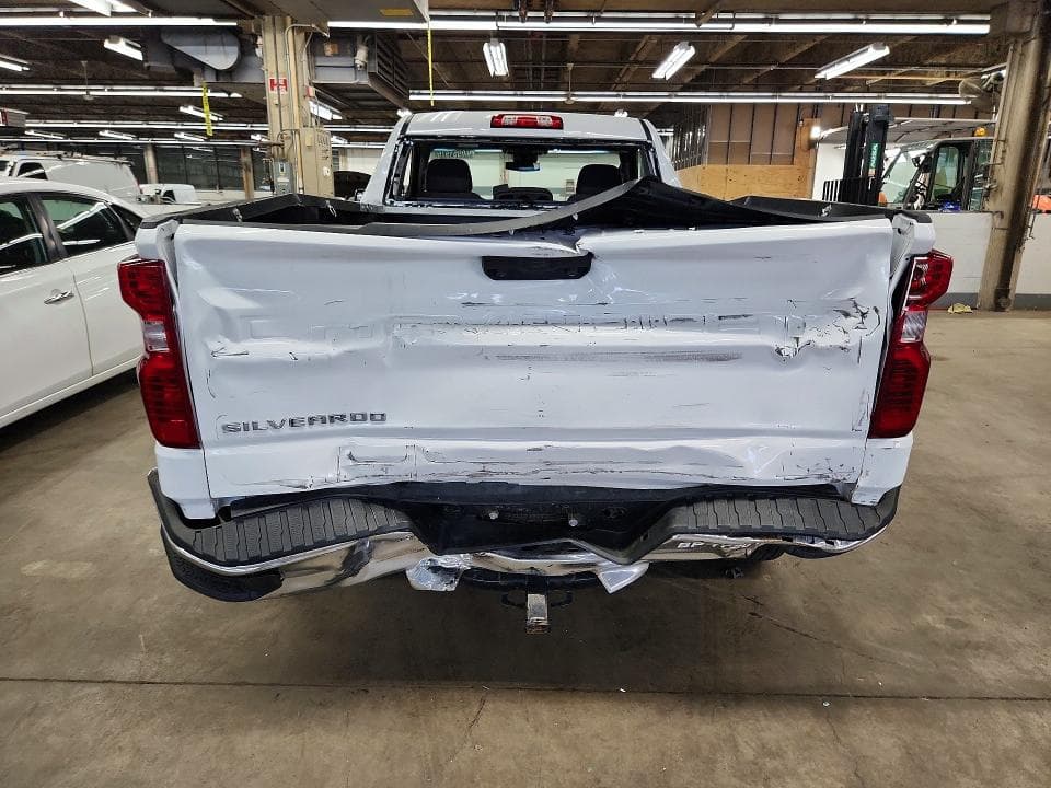 2025 CHEVROLET SILVERADO C1500 6
