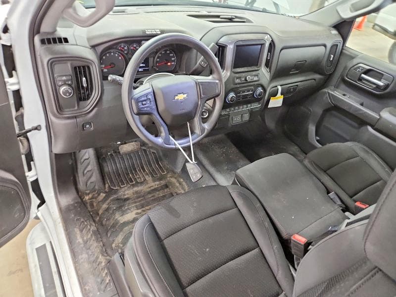 2025 CHEVROLET SILVERADO C1500 8