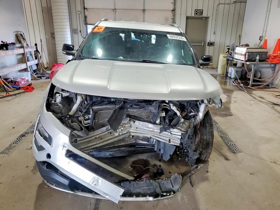 2017 FORD EXPLORER XLT 5